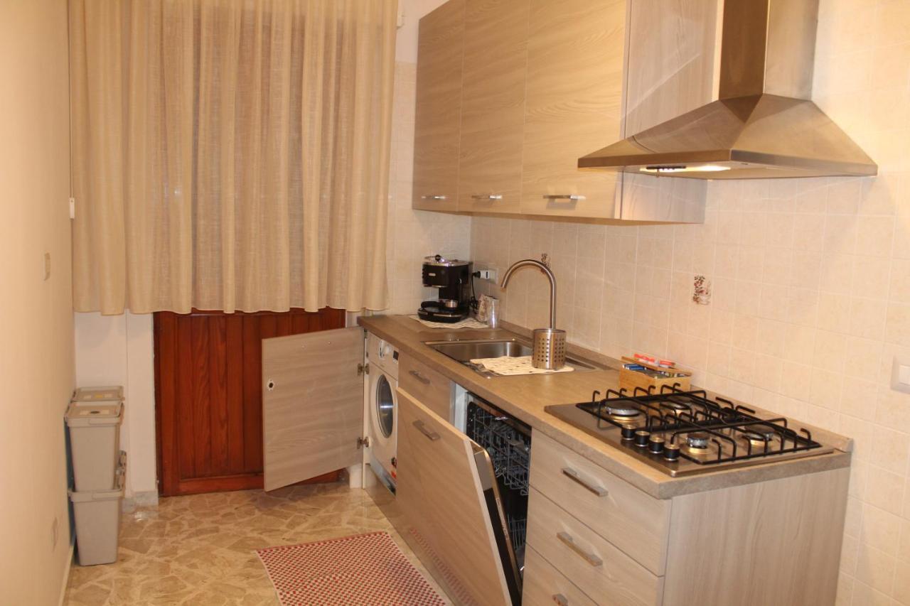 Casa 28 Lägenhet Bari Exteriör bild